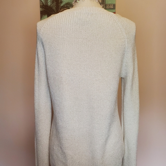 Liz Claiborne NWT creme gold metallic sweater L imperfection - Picture 4 of 8
